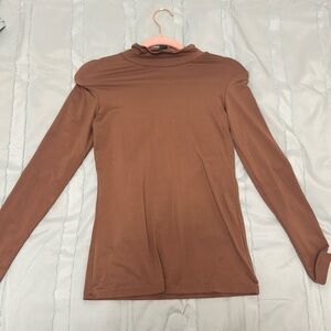 Brown long sleeve turtleneck